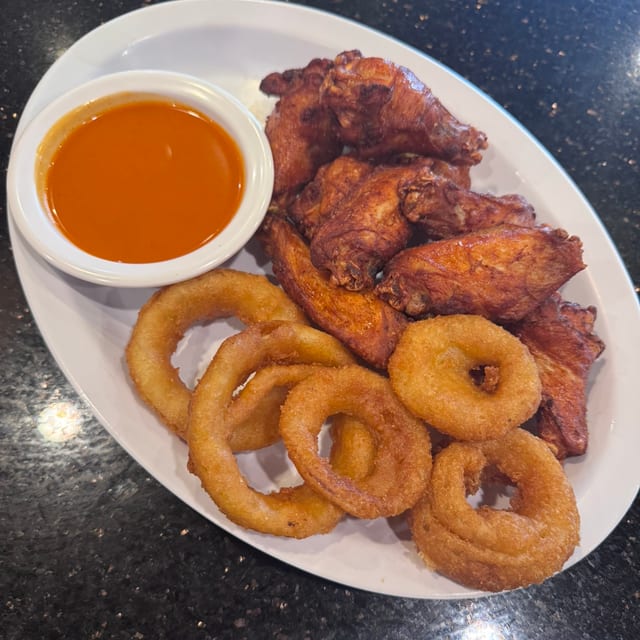 5 Wings.