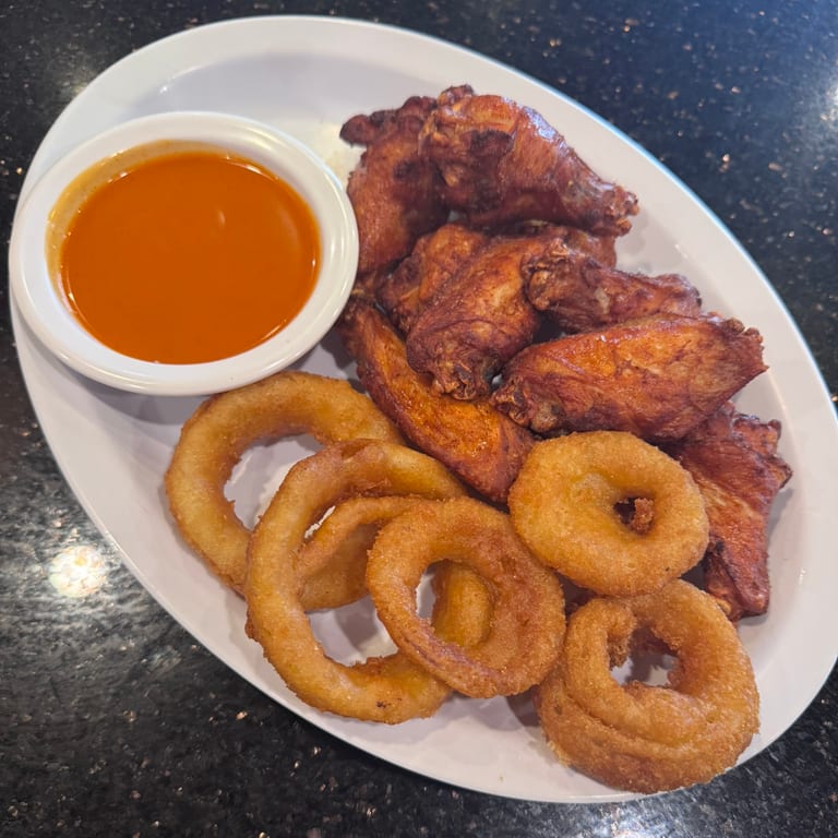 Wings That Wow