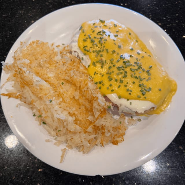 Traditional Eggs Benedict.